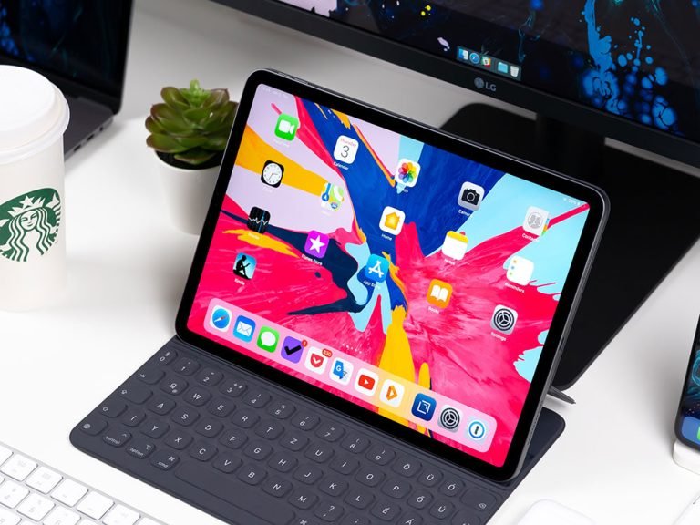 daniel korpai xgffTVZs1FI unsplash YOSHQ